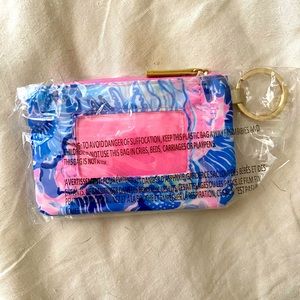 NWT Lilly Pulitzer zip wallet with key ring